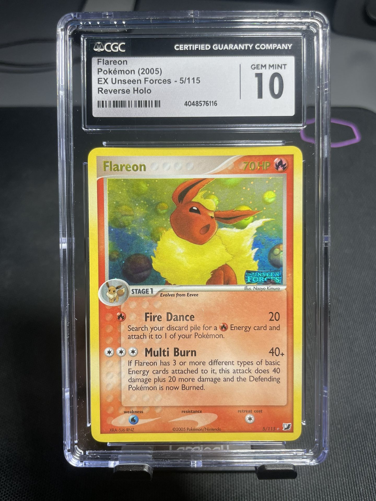CGC 10 Flareon Reverse Holo EX Unseen Forces Pokémon