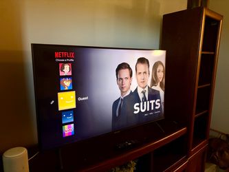 Samsung 43" 4K Smart TV (UN43TU7000)