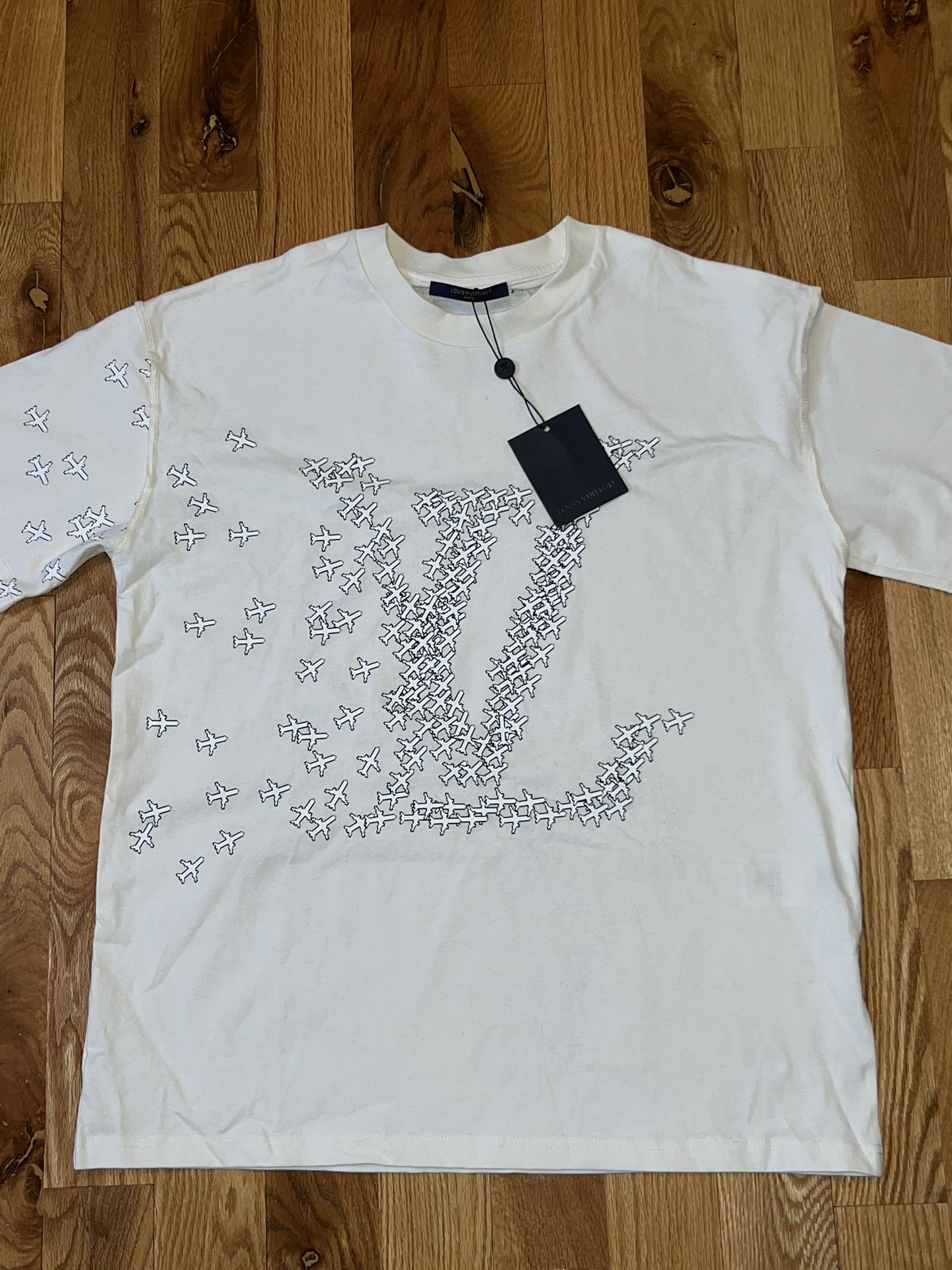 LV Airplane Shirt Size Large Brand New