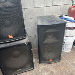 Dj Equipment 