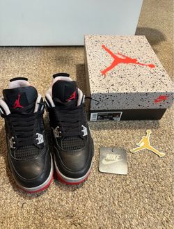Jordan 4 “Bred Reimagined” (2024), SIZE 5Y Women’s 6.5