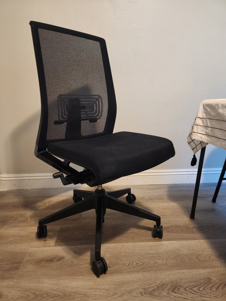 Haworth - Very Office Chair