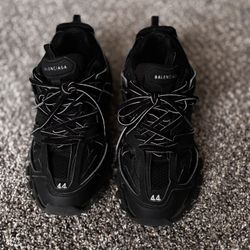 Balenciaga Tracks