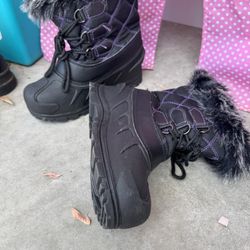Boots. Children 