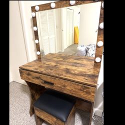 Vanity Mirror 