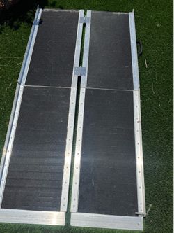 Folding aluminum Titan Ramps
