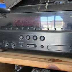 Yamaha RX-V667  7.2 channel Surround receiver