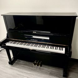 Great Condition 1988 Yamaha U3 Upright Piano