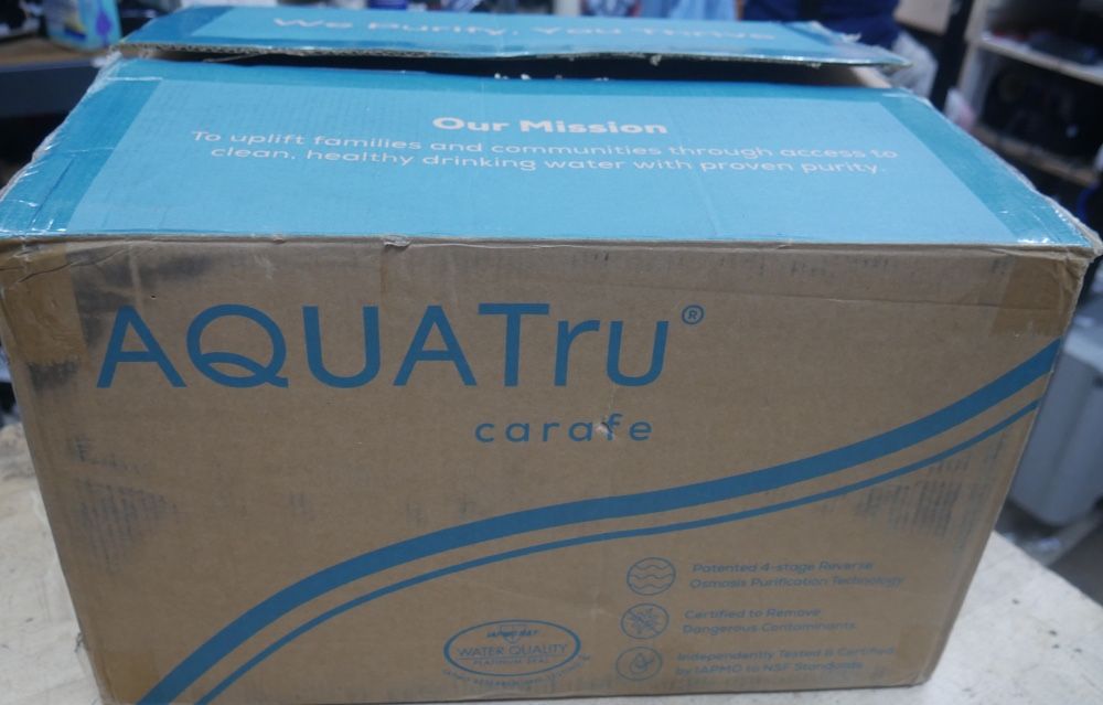 AquaTru Carafe Countertop Glass Water Purifier Model AT100.
