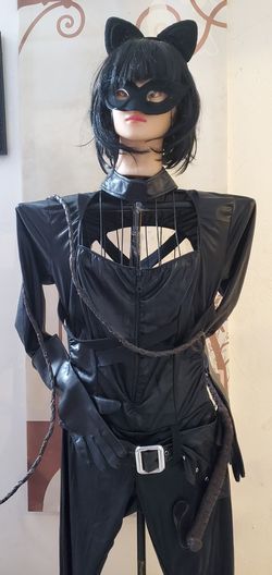 Cat Woman adult medium