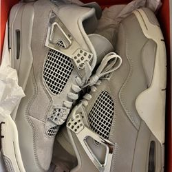 Jordan 4 