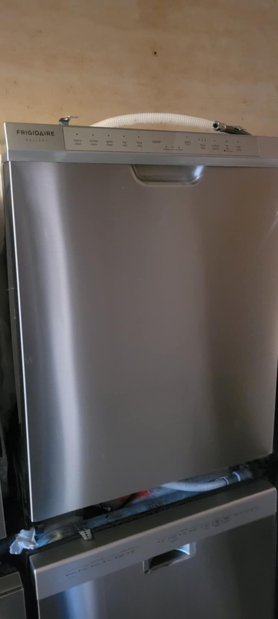 Frigidaire Gallery dishwasher 