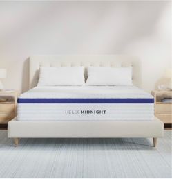 BRAND NEW HELIX MIDNIGHT QUEEN MATTRESS — FACTORY SEALED IN BOX