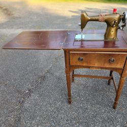 Vintage / Antique Free Westinghouse Sewing Machine Cabinet