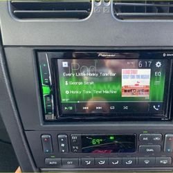Pioneer Car Stereo Good Condition $80
