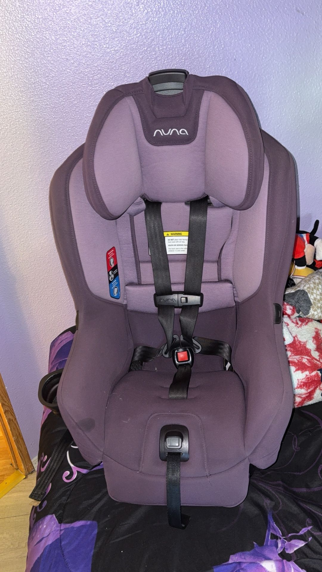 Nuna Car seat