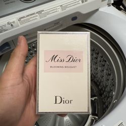Miss Dior Perfume 