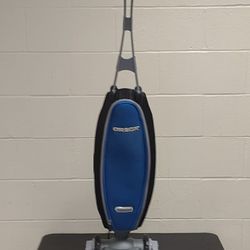 Oreck Magnesium Upright Vacuum
