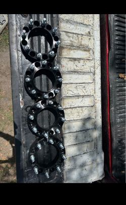 8x170 spacers