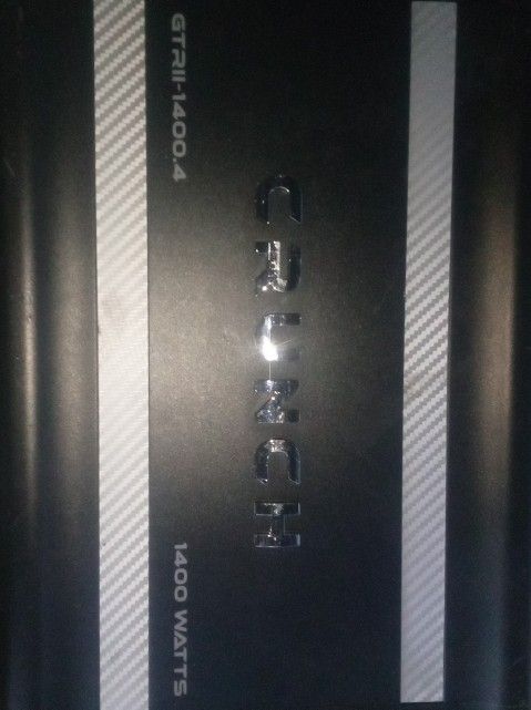 CRUNCH 1400 WATT AMPLIFIER 