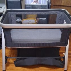 Monbebe suite slumber adjustable bassinet