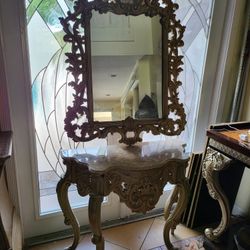  Elegant Entry Table With Mirror