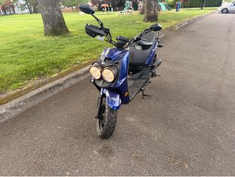 Wolf Rugby 50cc scooter