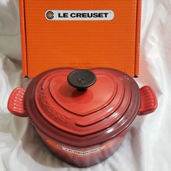 Le Creuset Cerise Red Cocotte Coeur Heart-shaped 2qt Pot with Lid 20cm

