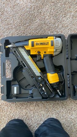 DeWalt Pin Nailer