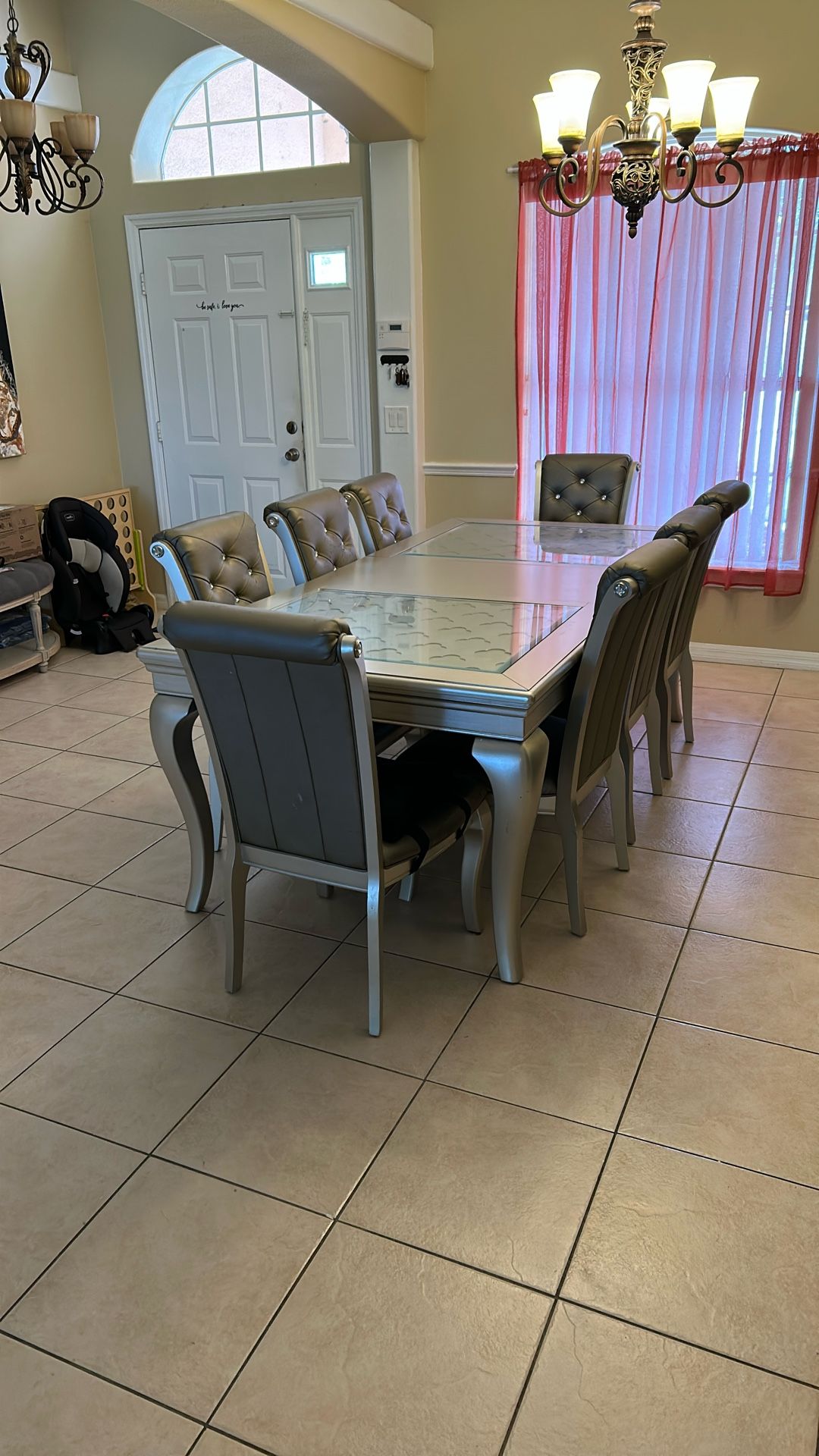 Dinning Table