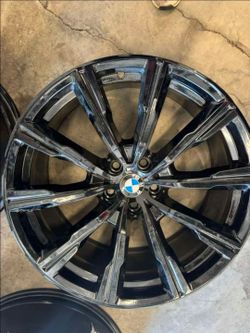 Two bmw black wheels 20