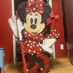 Minnie Mouse 