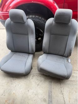 Tacoma seats