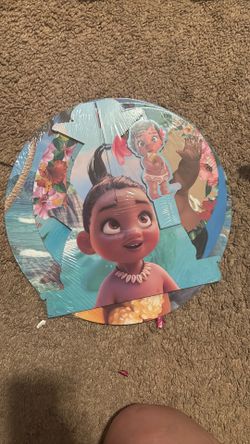 Moana cake stand