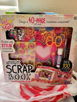SCRAPBOOKING BOXED SET-Brand New!