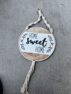 Home sweet home sign