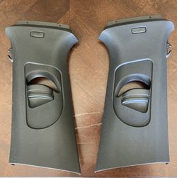 VW MK6 GLI B Pillars