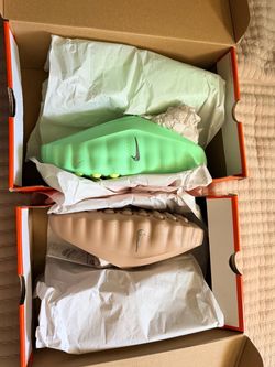 Nike mind slides