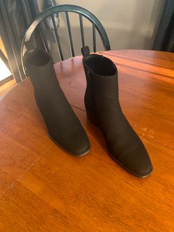 Black booties size 7.5