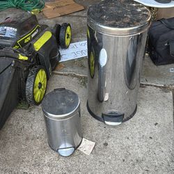Trash Cans 