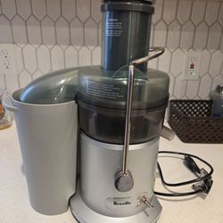 Breville juicer