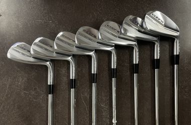 Cobra King Forged Tec Pwrshell Irons 4–PW w/ KBS $-Taper Lite Shafts w/ Bag