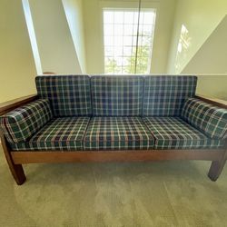 Beautiful Mission Oak Antique Couch