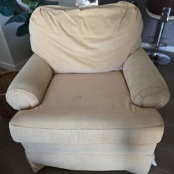 Sillón Mesedor De Pana Amarillo Suave, Muy Buen Estado. 