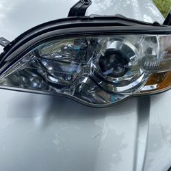 2007 OEM Subaru Outback driver’s headlight 