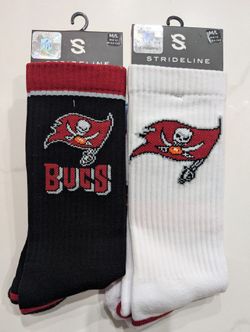 Lot of 2 Tampa Bay Buccaneers NFL Strideline Mens M/L Premium Knit Crew Socks