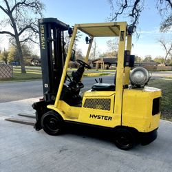 Hyster Forklift S60XM (6000LB)