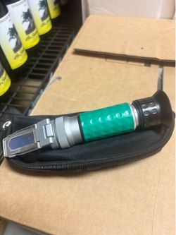 Wine refractometer