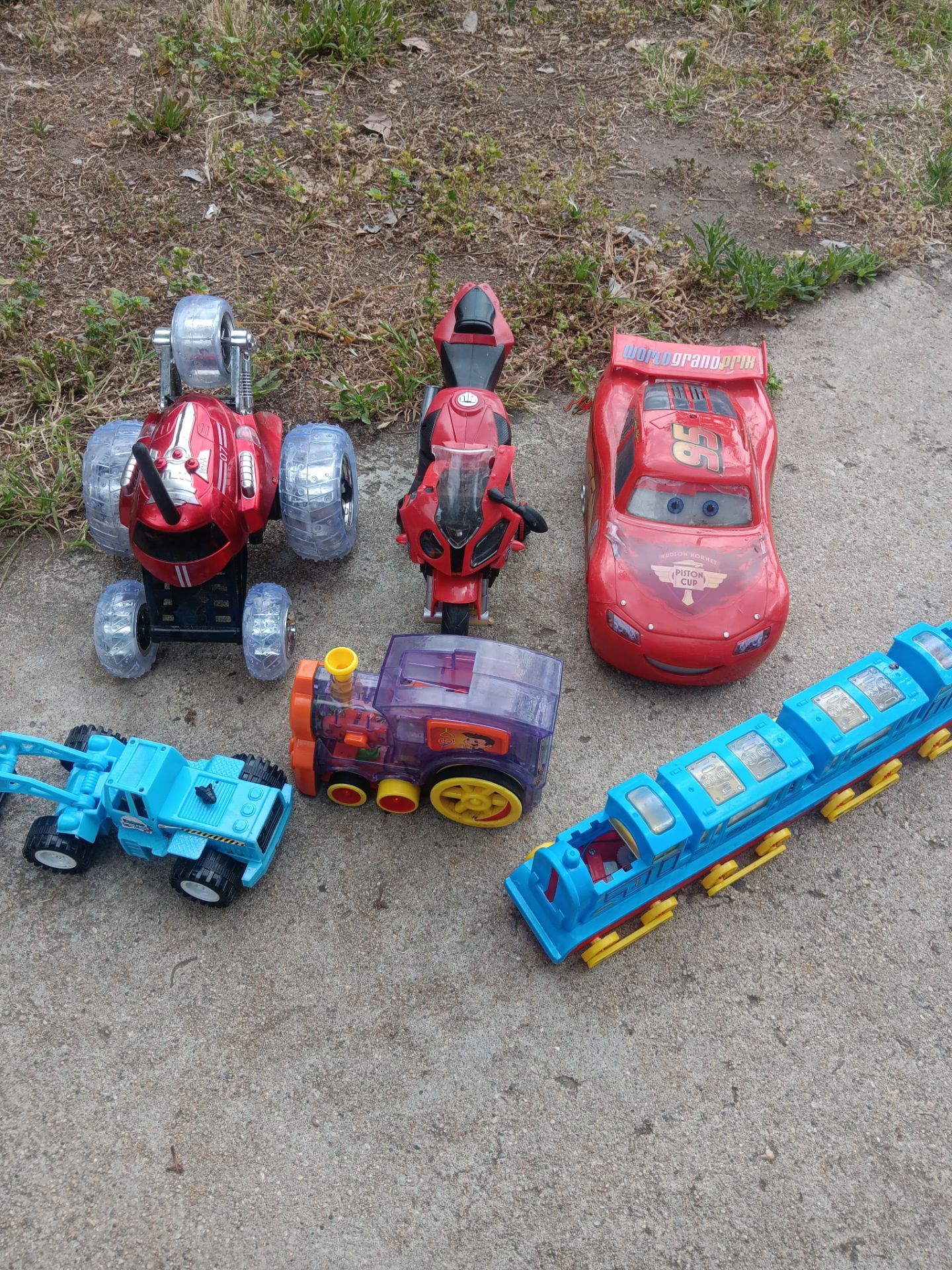 !! Child's Toys Price For All Firm Price Pick up in Arleta