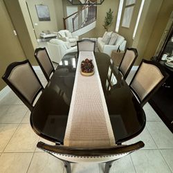 Dining Room Table and Chairs for 6